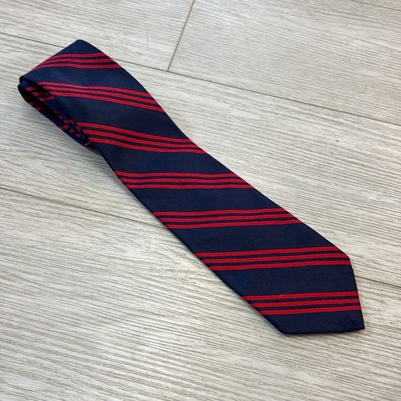 Lauren Ralph Lauren Navy Blue Red Striped Tie - Picture 1 of 8
